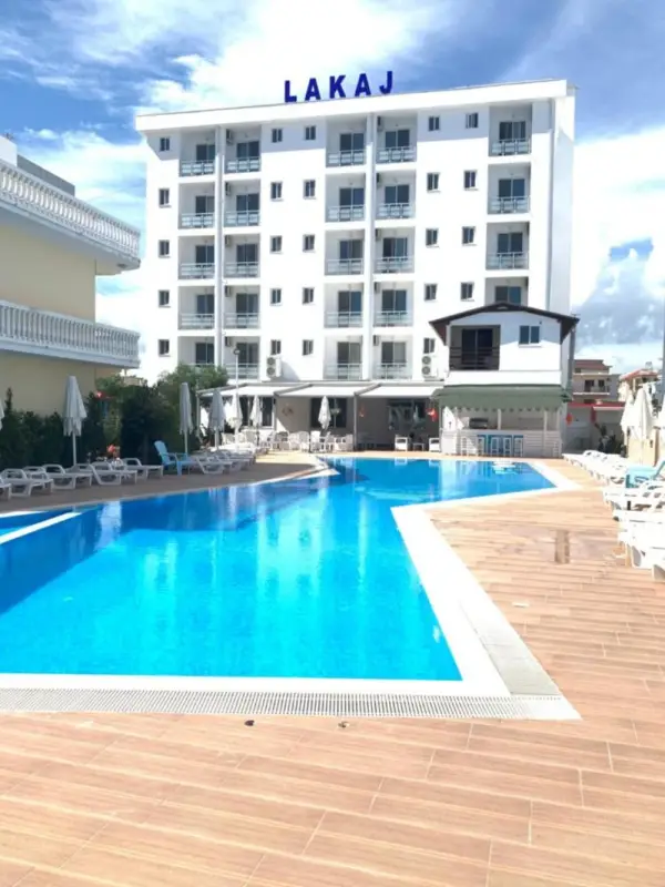 Hotel Lakaj 7